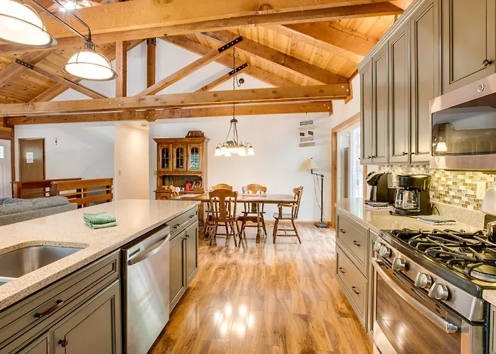 Lake Tahoe Mountain Retreat 1 Mi To Heavenly Lift