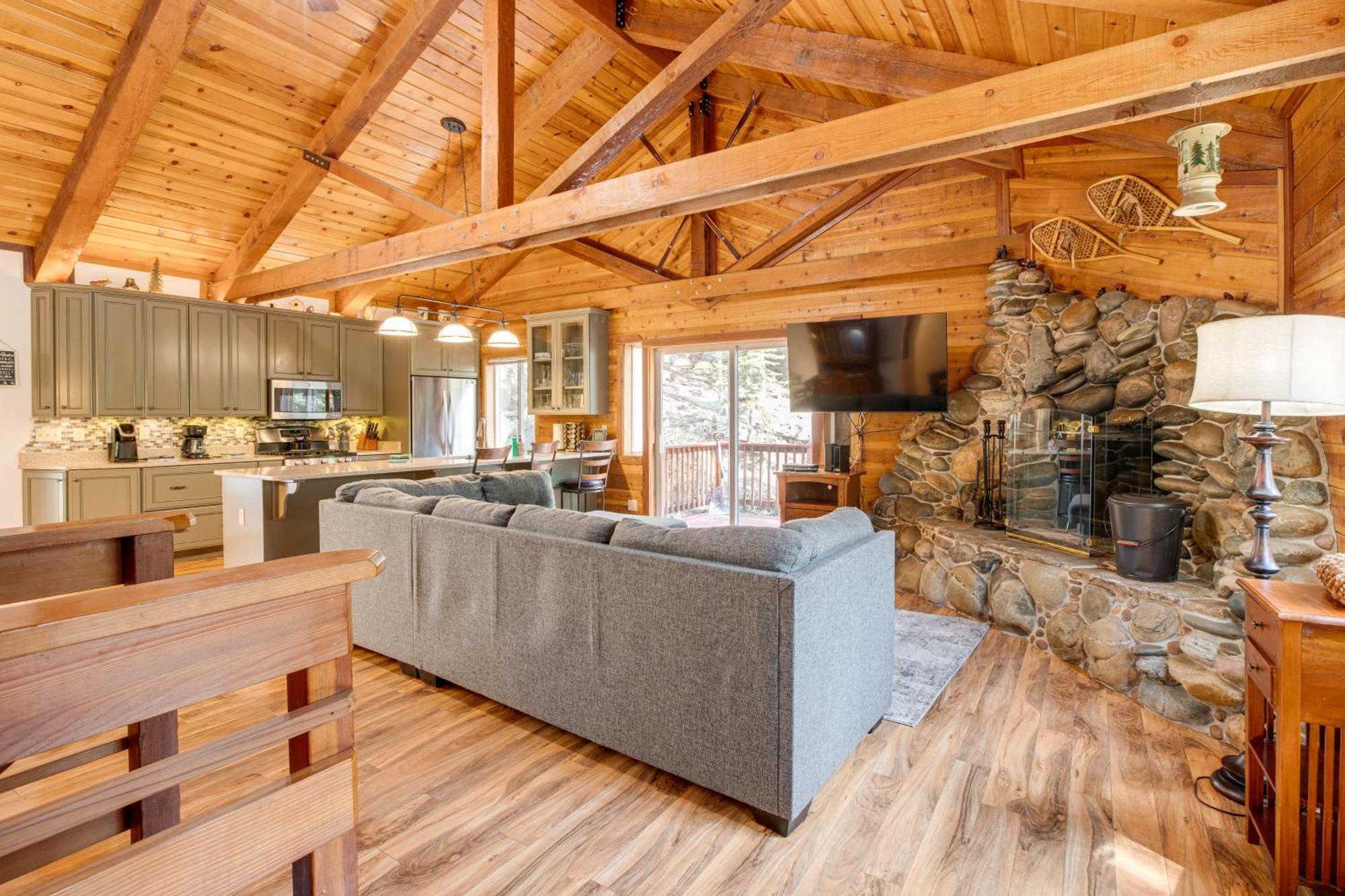 Casa vacanze Tahoe Mountain Retreat 1 Mi To Heavenly Lift *