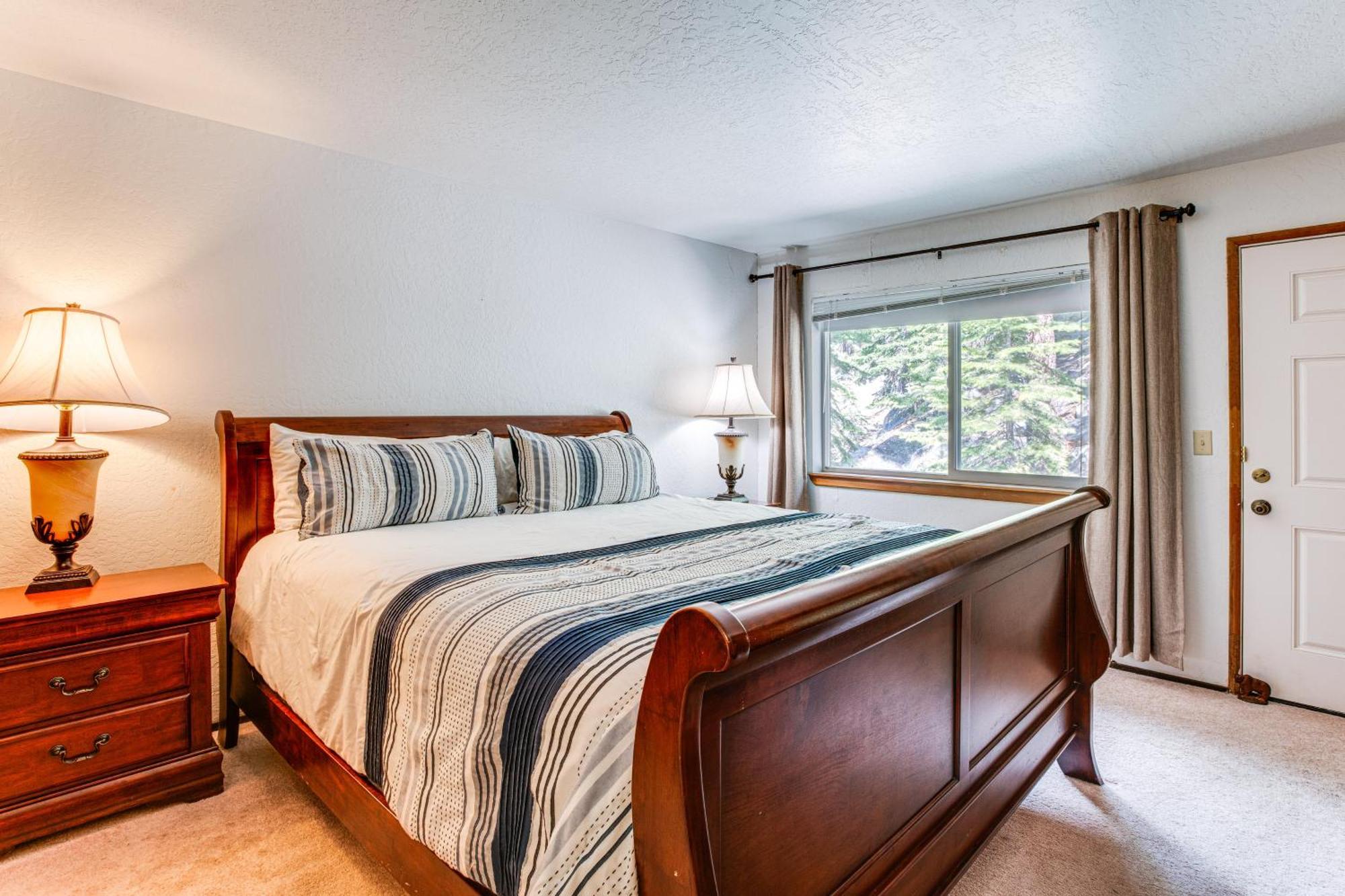 Tahoe Mountain Retreat 1 Mi To Heavenly Lift Ferienhaus *